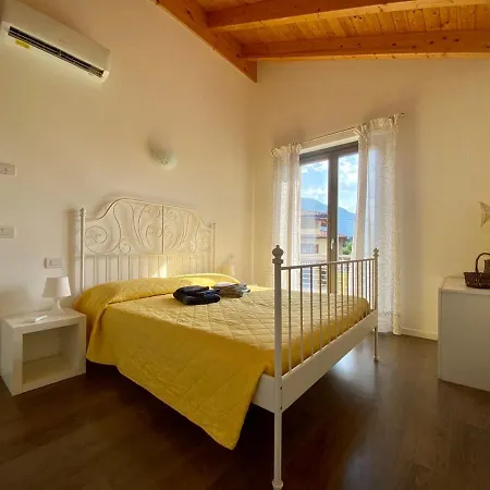 Casa Iole Nyaraló *